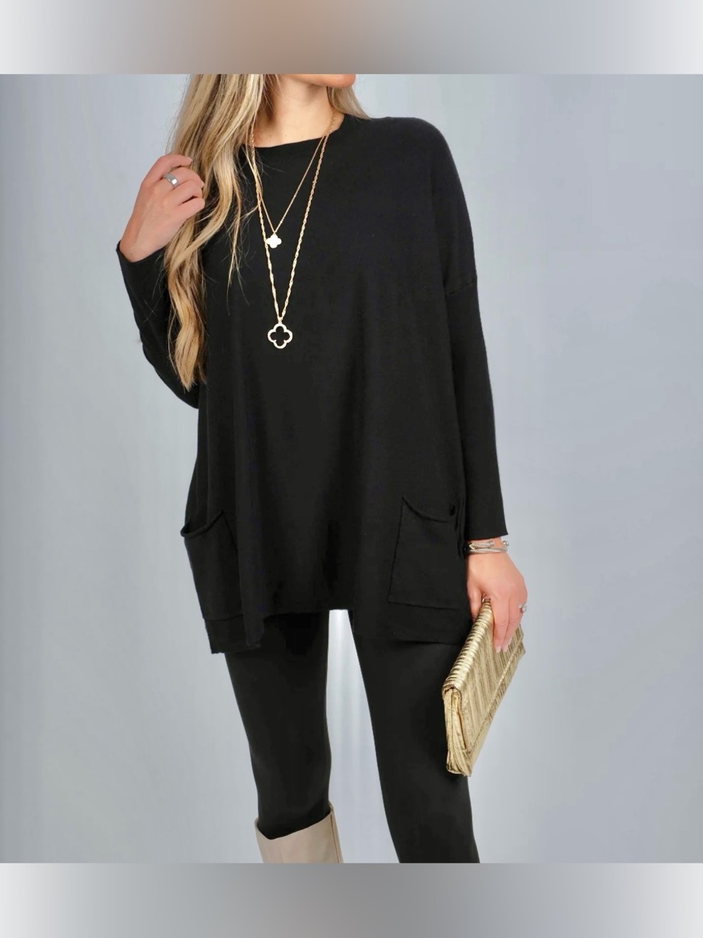 Blushing Brunette Knit Tunic Sweater Black size S/M